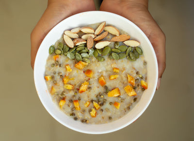 Masala Orange porridge with Oats and hemp seeds
