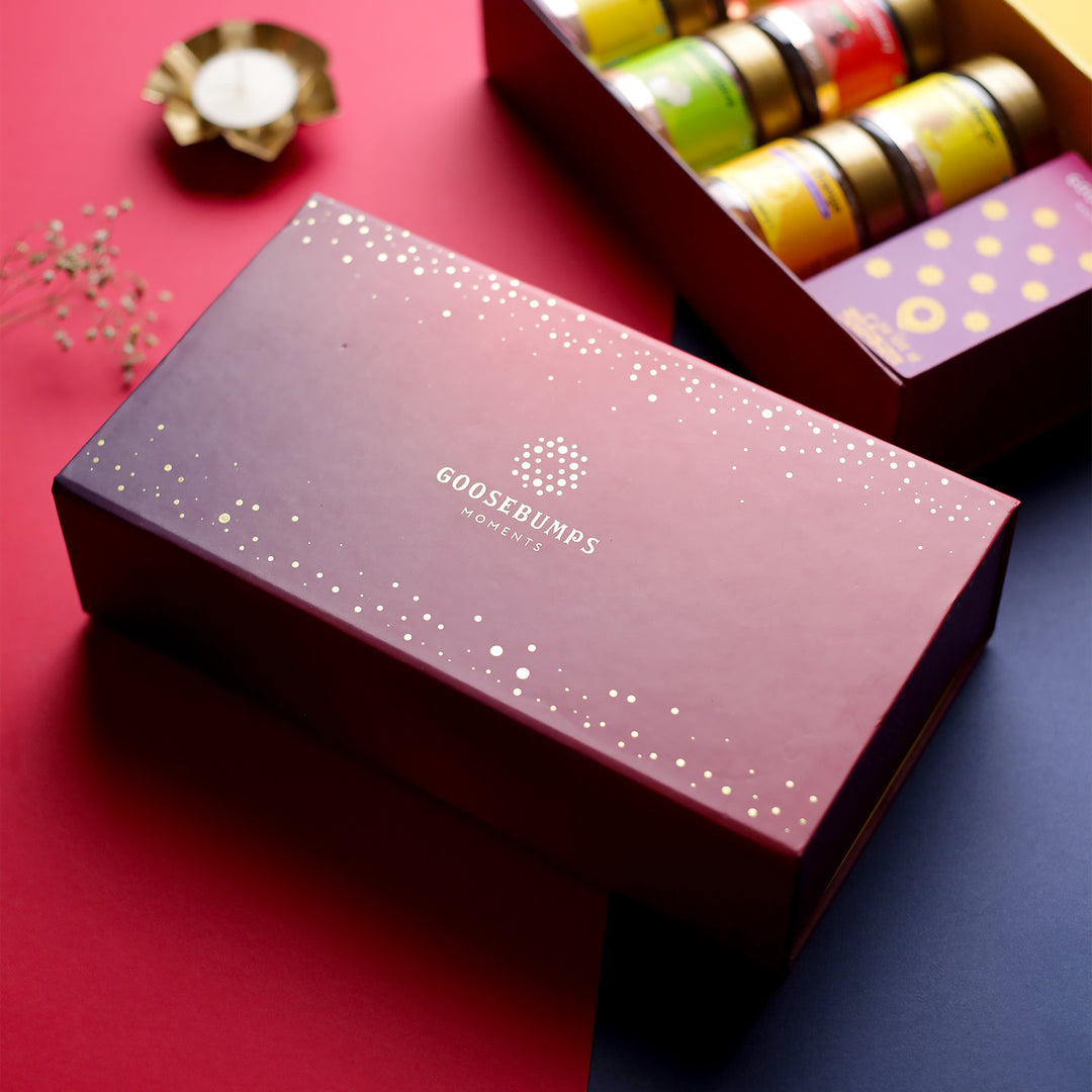 Carnival (Medium) Gift Box of 8 Fruits
