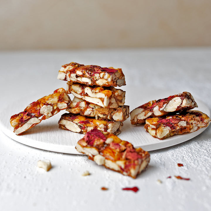 Rose Petal & Dry Fruit Caramel Crunch