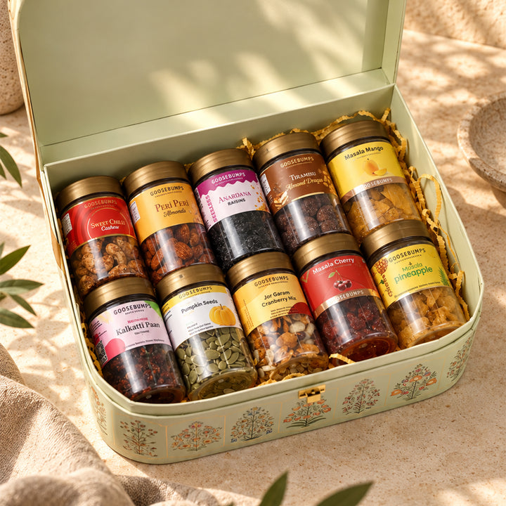 Gourmet Goodies Trunk Box - 900GMs | 10 Gourmet Treats